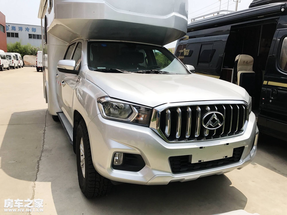 爱旅途大通t60四驱皮卡房车,新大通t60皮卡房车