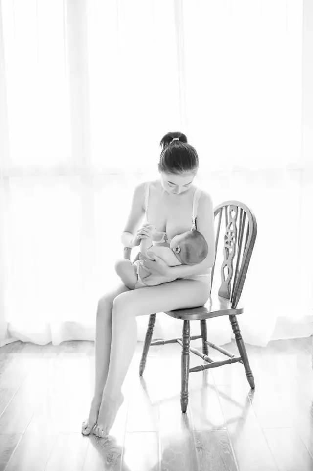 金添妈妈的背奶日记