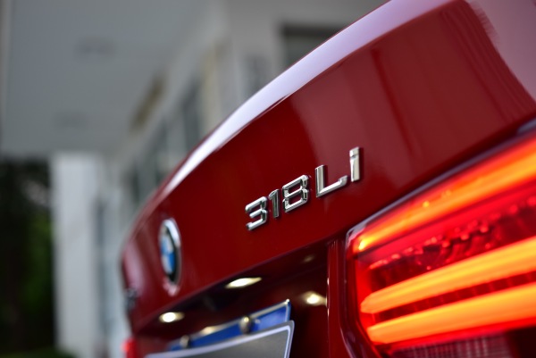 17年6万公里宝马318i时尚型,17款宝马318i时尚型测评