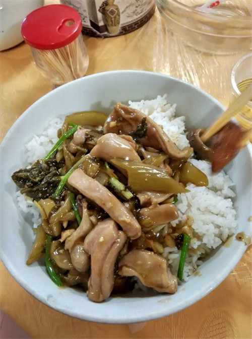 猪肚怎么吃最好吃,孕妇吃猪肚怎么炖好吃又营养