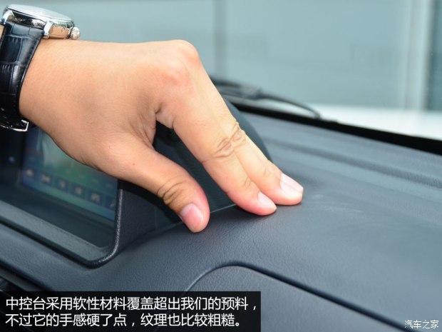 q6猎豹汽油版用几升机油,哈弗h5跟猎豹q6怎么选