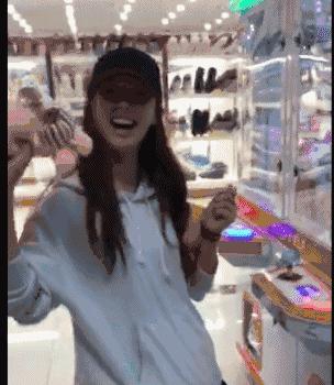 林允回应减肥前后对比,林允是不是整形了