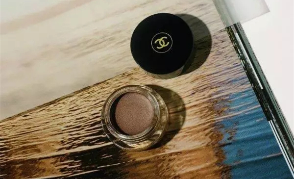 dior999哑光圣诞限量版的颜色,dior999金属版试色