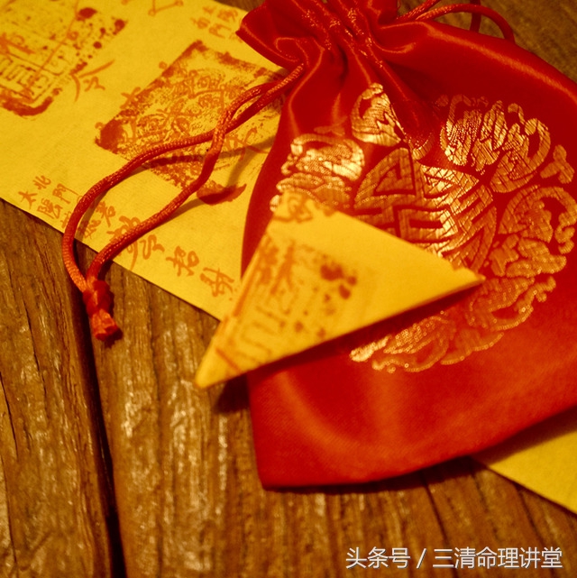 犯太岁的生肖用什么能化解呢,今年犯太岁哪几个生肖化解