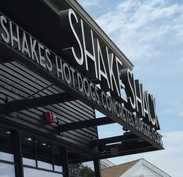 逛奥特莱斯商场攻略,中国奥特莱斯购物攻略