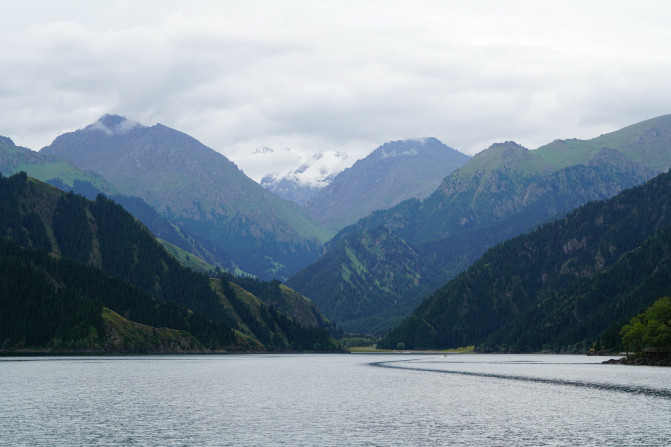 感受大西北的异域风情环疆游结束,南北疆深度游北疆进入南疆