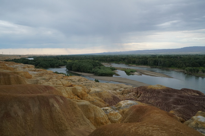感受大西北的异域风情环疆游结束,南北疆深度游北疆进入南疆