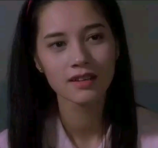 无数人女神,拍*情艳**片未火成麦当劳服务员获赞