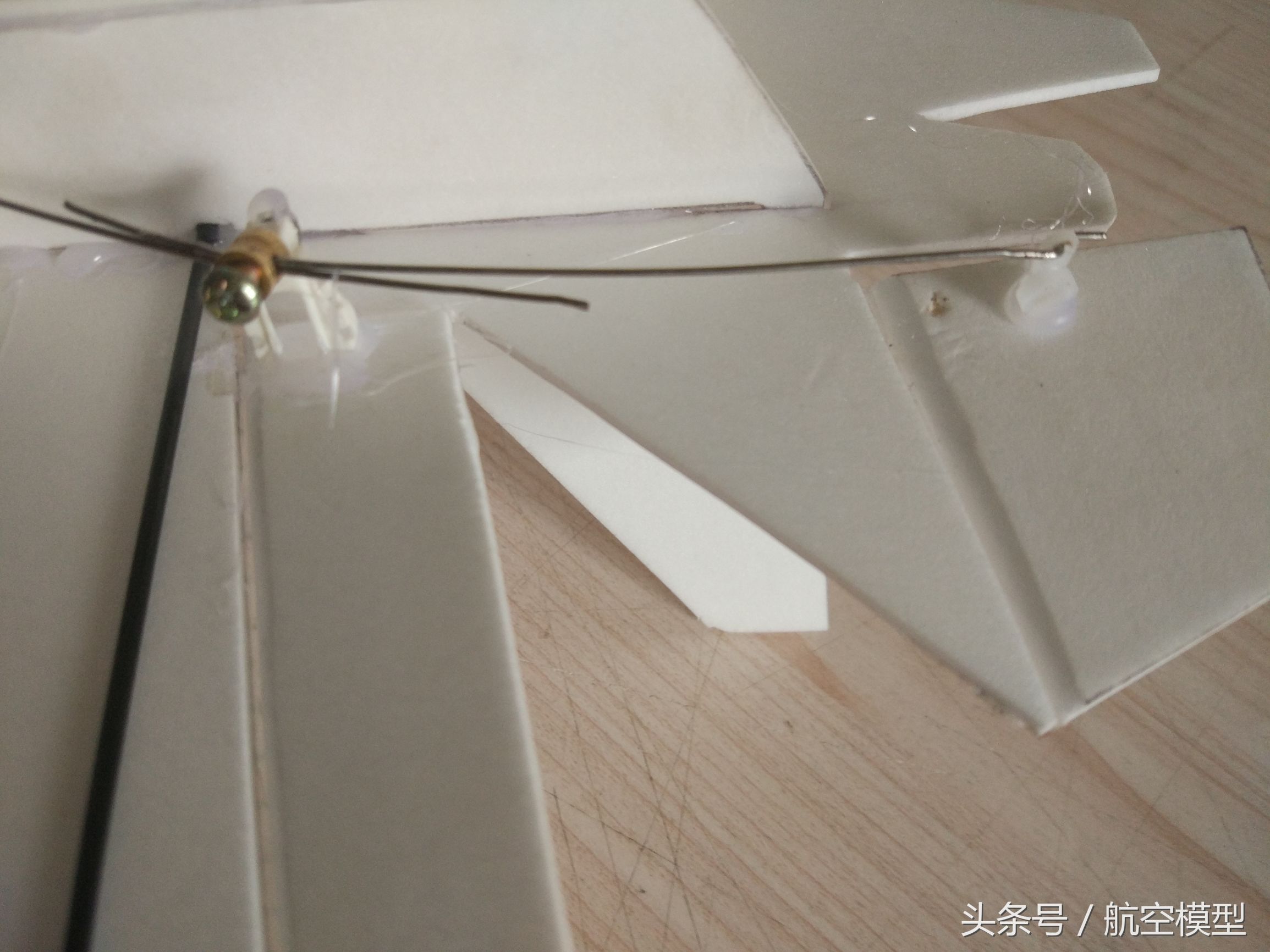 怎么组装遥控小飞机,自制遥控小飞机的教程