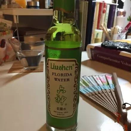 宋茜杨洋合作过吗,这些包装土到掉渣的国货