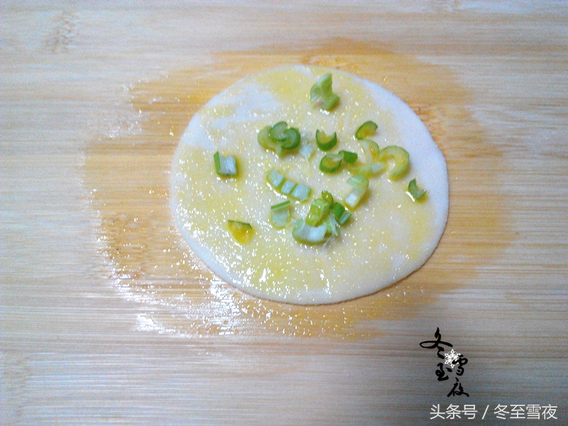 饺子皮剩了做什么合适,包饺子剩下皮怎么做好吃