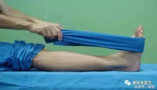 踝关节骨折和踝关节扭伤哪个严重,踝关节扭伤康复治疗注意事项