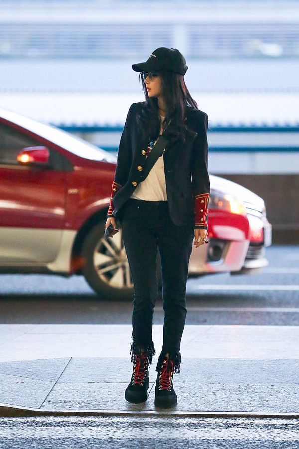 off-white算不算潮牌鼻祖,off-white主理人的遗作