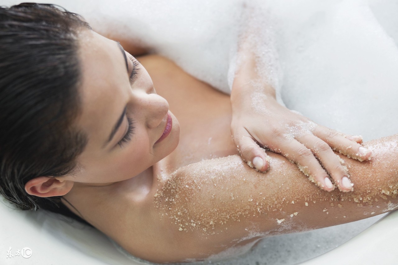 婴儿脸上湿疹结痂发黄怎么护理,婴儿湿疹你不知道的预防与护理