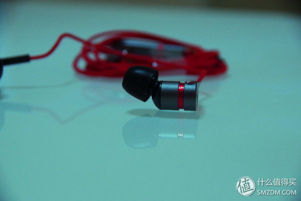 我要不唱几句，都不叫测评，更对不起“唱吧”这个名字！但请轻拍，怕疼！