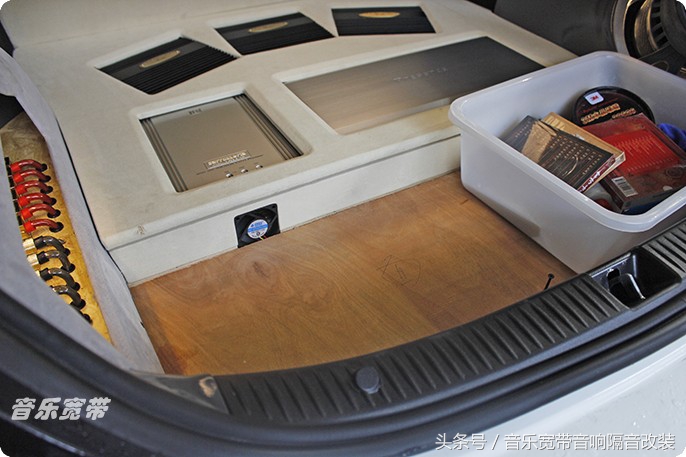 新款奔驰c级改装包围套件,2022奔驰c级音响改装方案