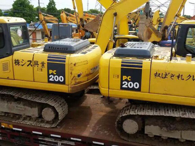 四川二手现代挖掘机报价,成都二手挖掘机推荐哪款好