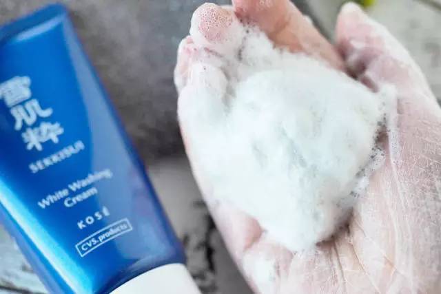 脸都没洗干净，护肤还有什么用！5款超人气洁面乳测评