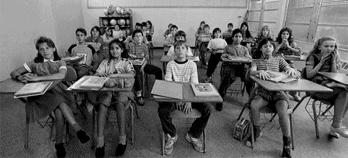 我们班主任说：手气用完了怎么办？用脚气吗？