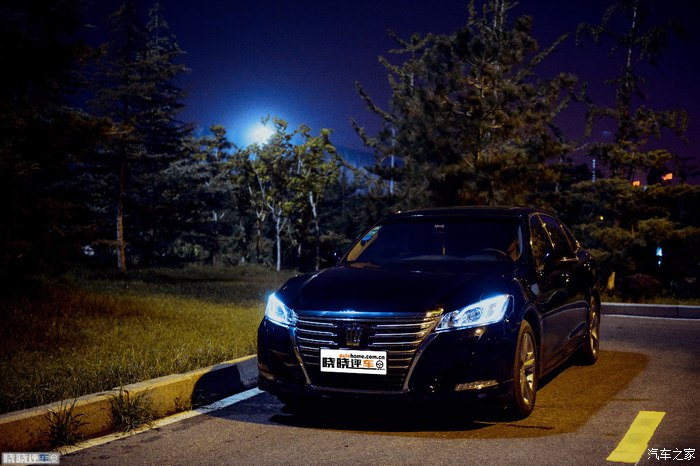 2015款2.5丰田皇冠14万公里,丰田皇冠2.0t11万公里保养