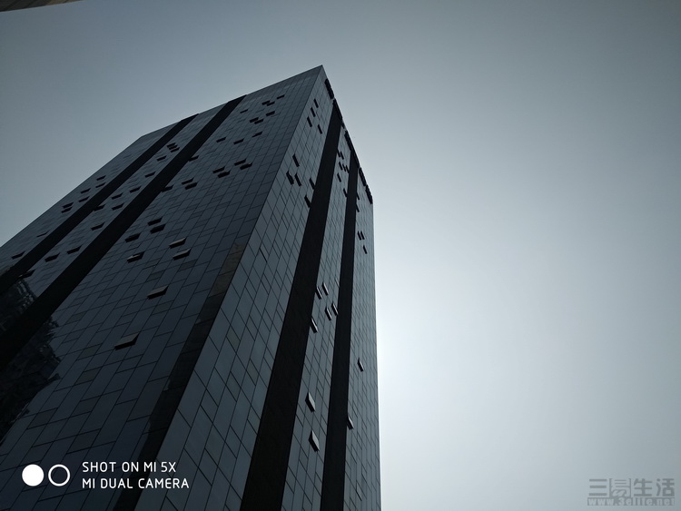 红米note5和小米5x哪个好,小米5x详细评测