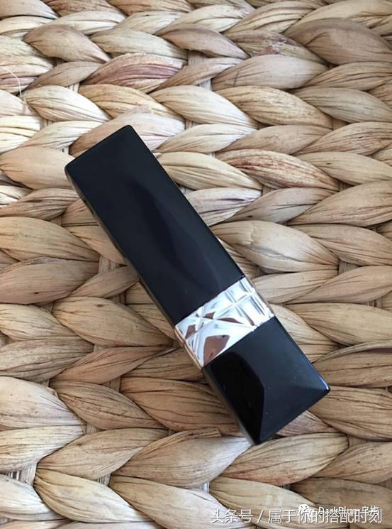 每期一种草——买唇膏先别盲剁手，看了推荐妥妥省钱