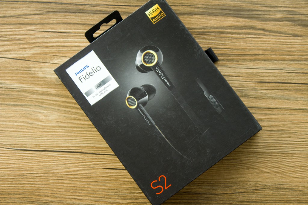 飞利浦FidelioS2，一款音质出色的时尚手机配塞