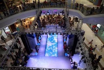 IBY环球少儿超模大赛暨IBY国际星学院银泰城校区启幕