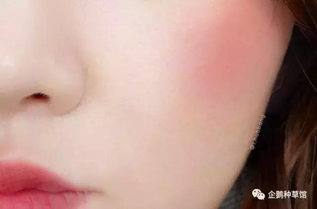 五款好气色腮红一秒妆出元气美肌,腮红怎么用才能显得元气满满的