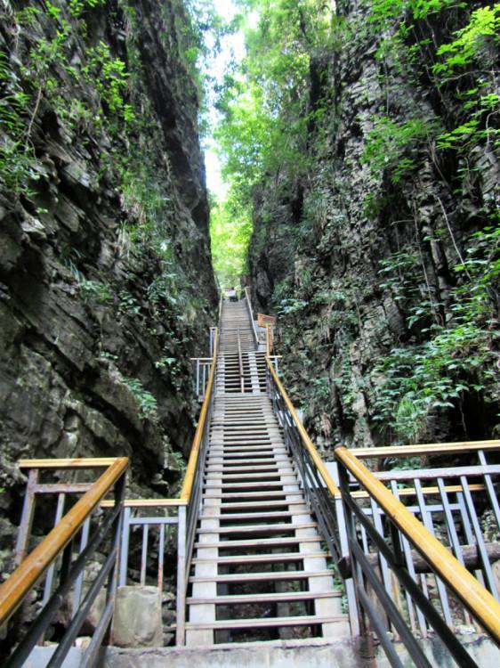张家界玻璃桥大峡谷攻略和费用,张家界大峡谷玻璃桥值得去吗