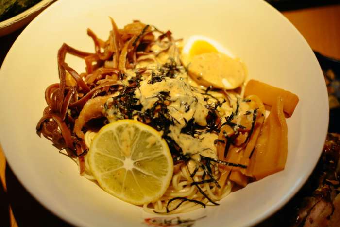 日本神奇又好吃的美食店,日本最好吃的拉面店