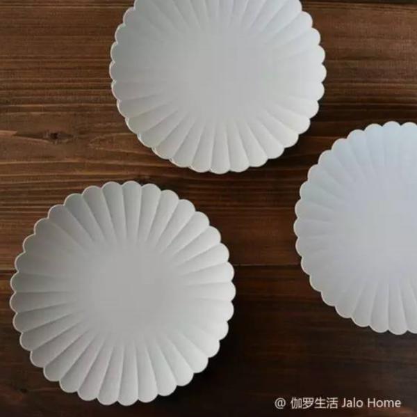 日本人喜欢哪种瓷器品牌,日本瓷器哪个牌子好