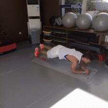 你虐腹姿势这么撩，另一半怎么受得了！