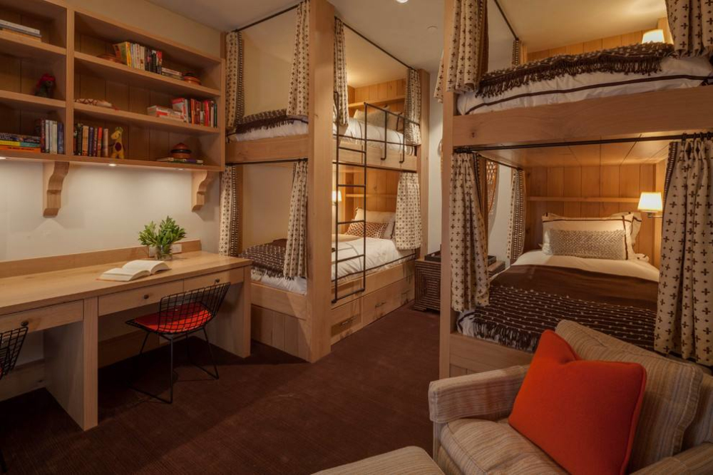 来自天南海北的“*人贱**”,拿着录取通知书在新生寝室同居四年