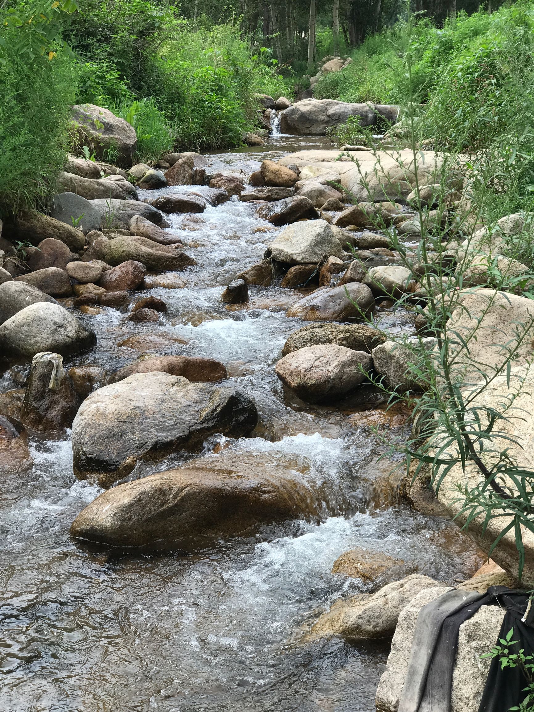 自驾滦平，一个青山环抱空气清新的清凉之地，现在没人速来