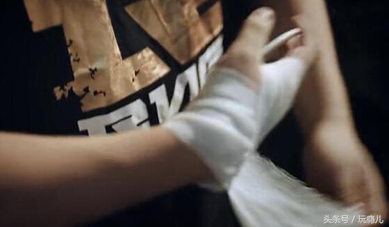 uzi的手是腱鞘炎吗,uzi治疗背部伤病