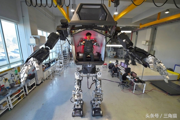 环绕太平洋第一代机甲,环太平洋中国第一代机甲