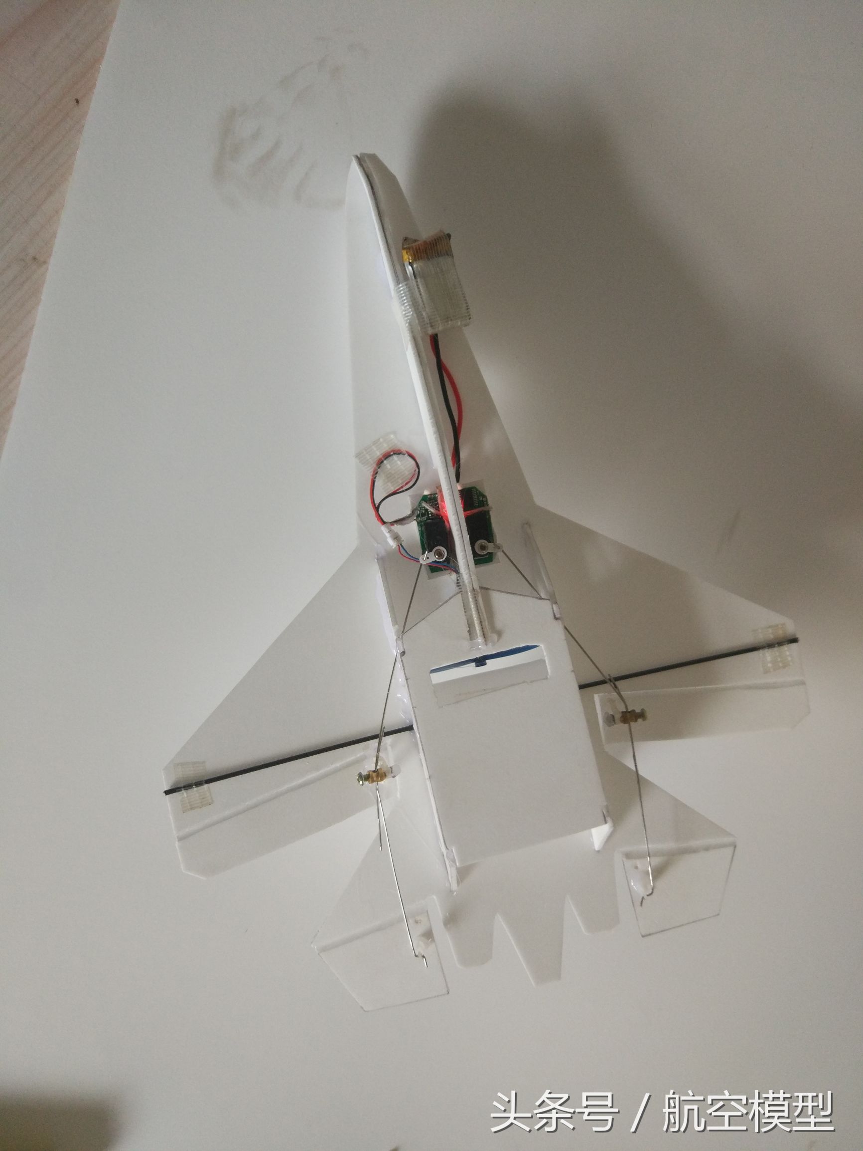 怎么组装遥控小飞机,自制遥控小飞机的教程