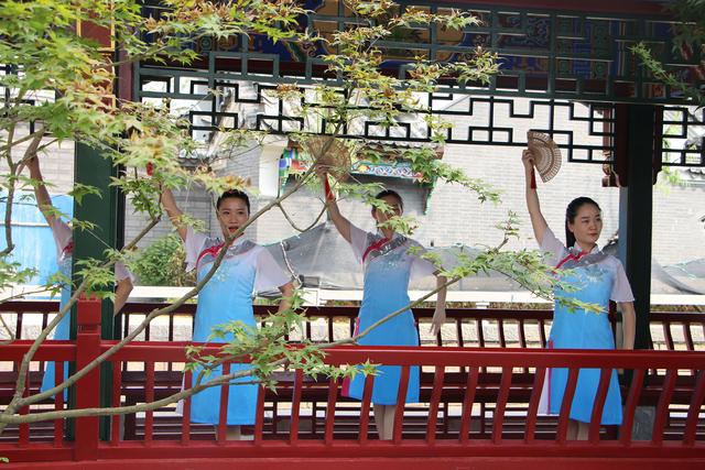 陶渊明桃花源记中的桃源,陶渊明诗中桃花源实景图片