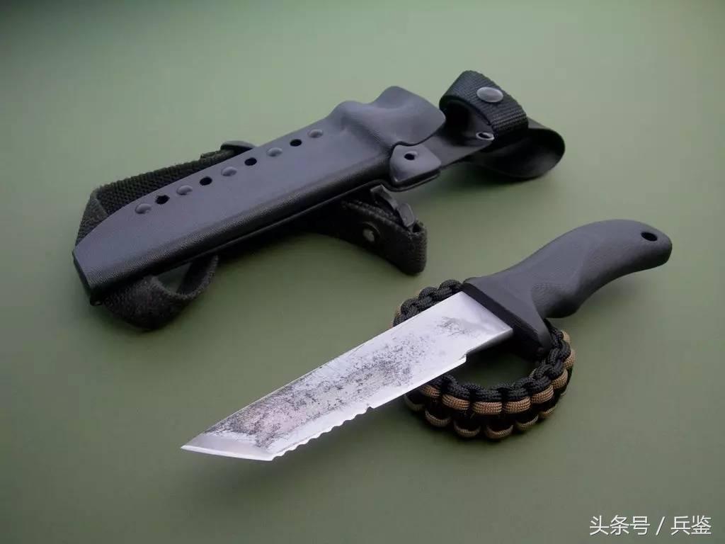 花哨的艺术刀不能比！唯一通过92年美国海豹部队残酷测试的刀具