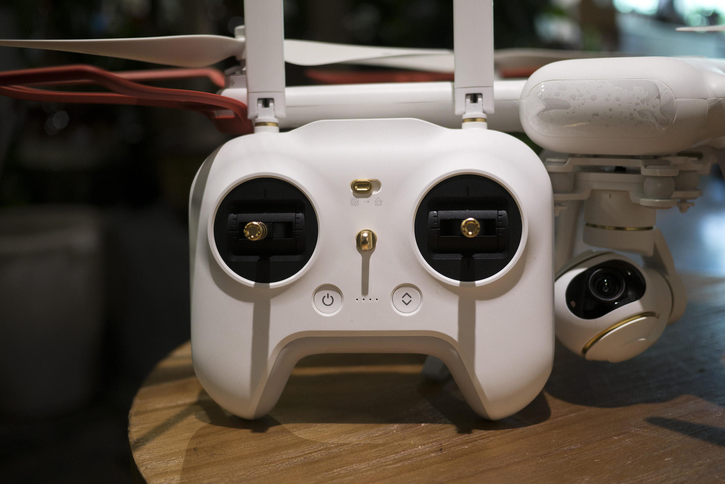 对标大疆m30t的无人机,小米无人机和大疆mini2