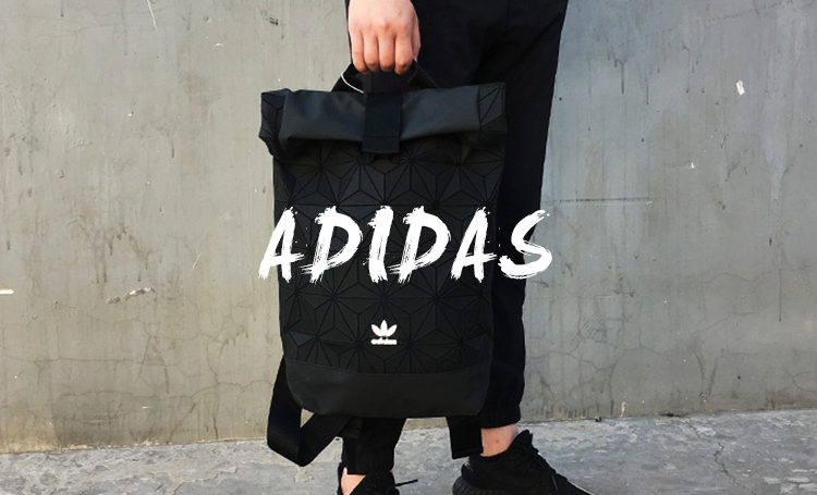 adidas三叶草和三道杠的双肩包,adidas双肩包三叶草