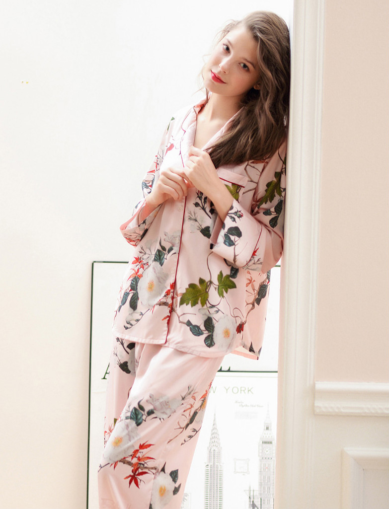 谁说家居服只能在家穿,谁说居家服就穿不出美美的感觉