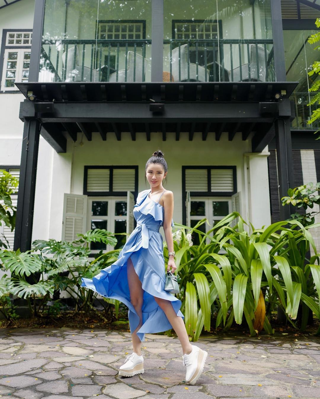 脚大脚宽脚背高穿什么鞋子好看,脚大脚宽穿什么高跟鞋显腿细