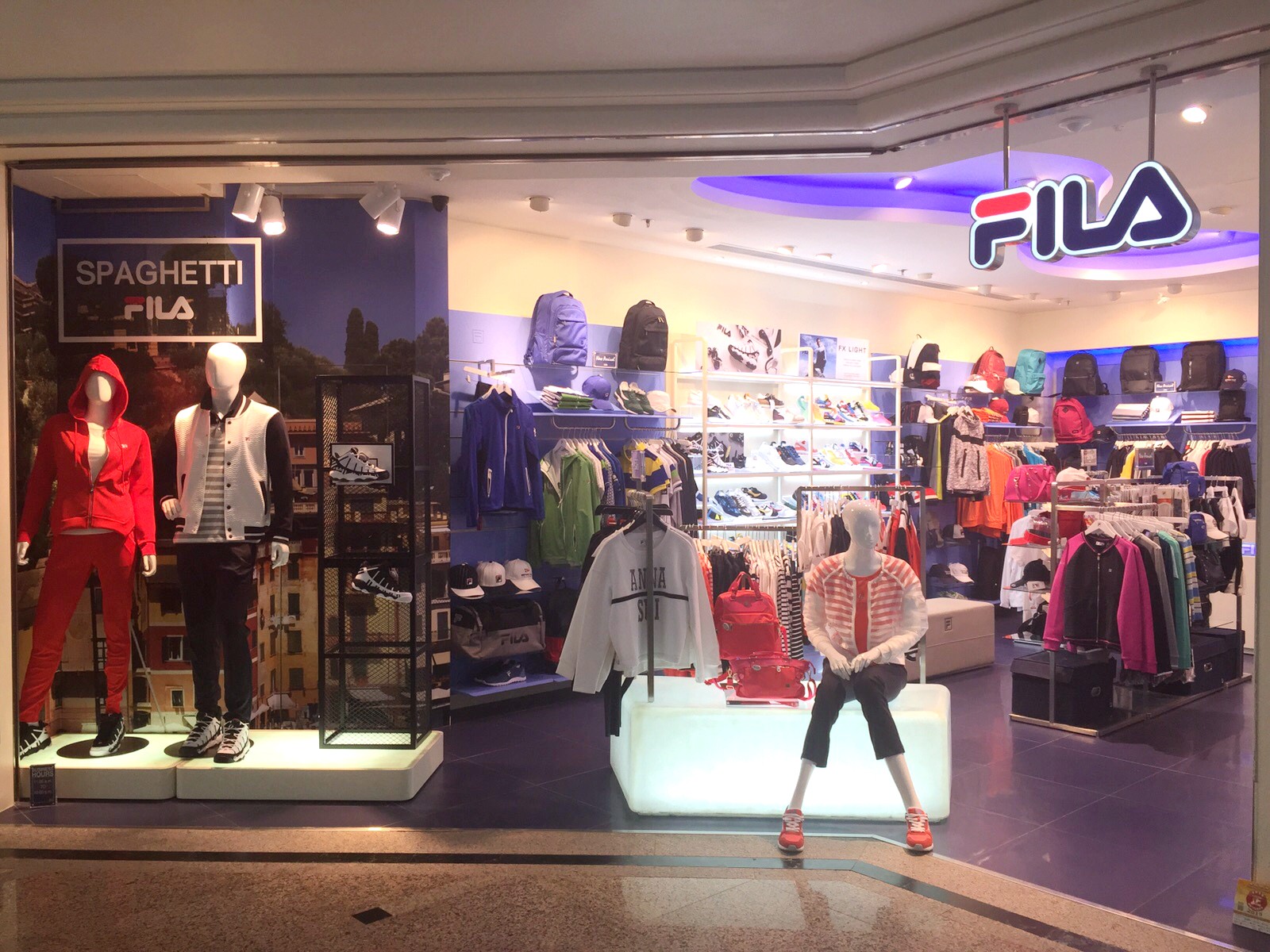 宋茜杨洋合作过吗,这些包装土到掉渣的国货