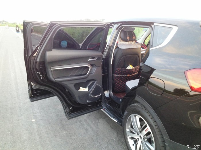 哈弗h6后备箱怎么从内部打开图解,2015款哈弗h6引擎盖怎么打开