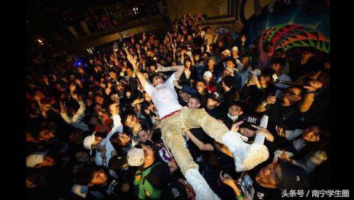 不是我玻璃心,是这些歌真的很走心!那些年的歌曲你还记得多少?