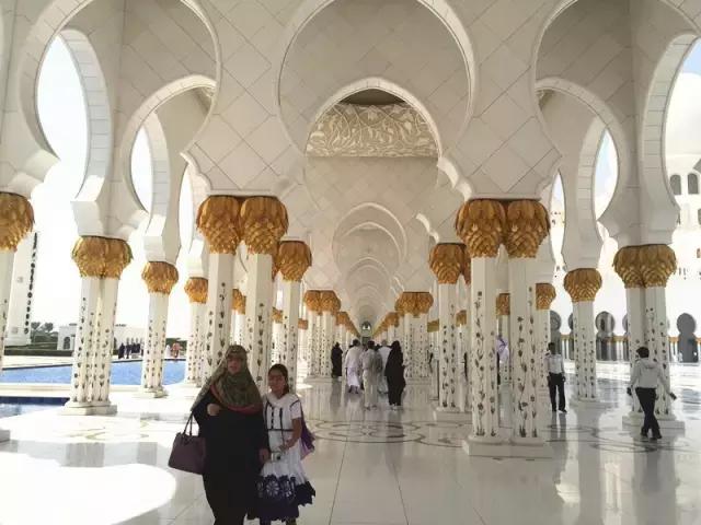 为什么欧洲人喜欢去地中海旅游,为什么欧洲人喜欢去希腊度假