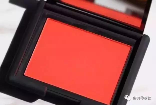 五款好气色腮红一秒妆出元气美肌,腮红怎么用才能显得元气满满的