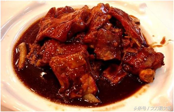 无锡三凤桥酱排骨外形特点,无锡三凤桥酱排骨正宗做法